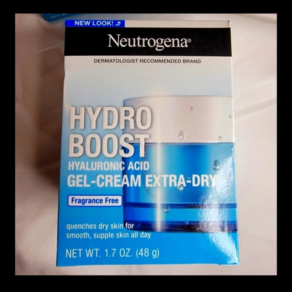 Neutrogena Hydro Boost HYALURONIC ACID GEL-CREAM EXTRA-DRY
